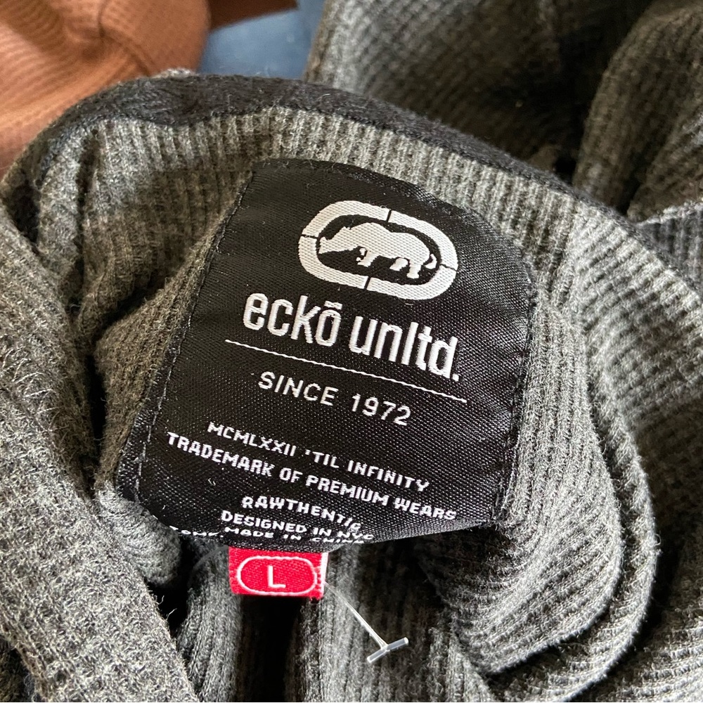 Ecko Unltd sweater